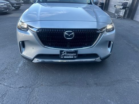 Used 2024 MAZDA CX-90 Plug-In Hybrid w/ Premium Pkg AWD/4WD image 23