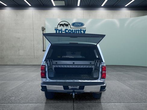 Used 2018 Chevrolet Silverado 1500 LT w/ All Star Edition image 31