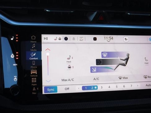 New 2026 Jeep Cherokee Overland w/ Trailer Tow Group image 23