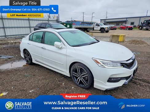 Used 2017 Honda Accord Touring image 5