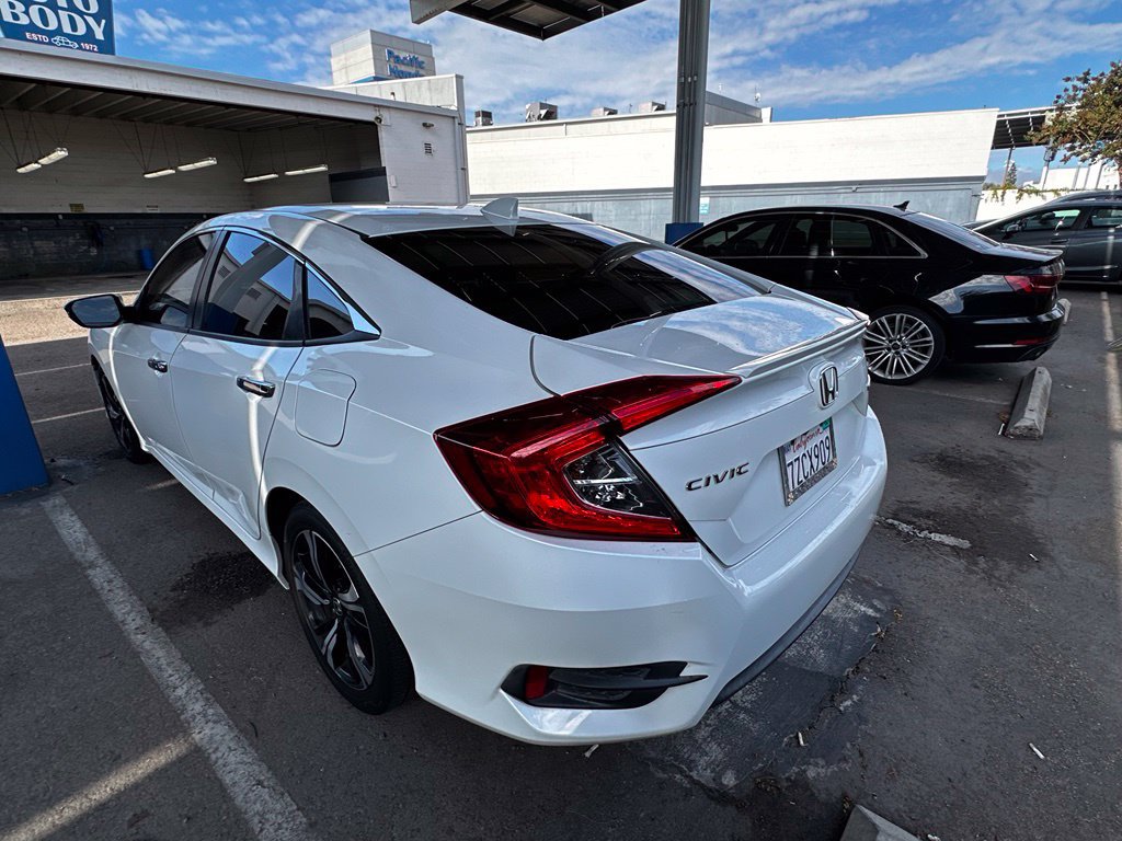 Used 2017 Honda Civic Touring image 26