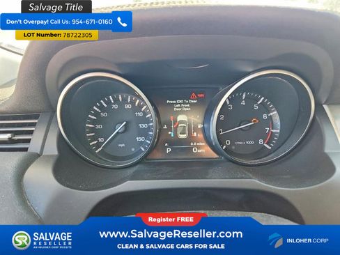 Used 2015 Land Rover Range Rover Evoque Pure Plus AWD/4WD image 12