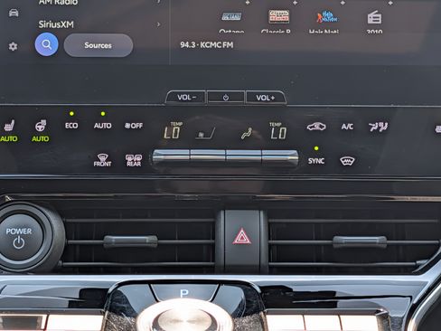 Used 2024 Toyota bZ4X AWD w/ Weather Package image 32