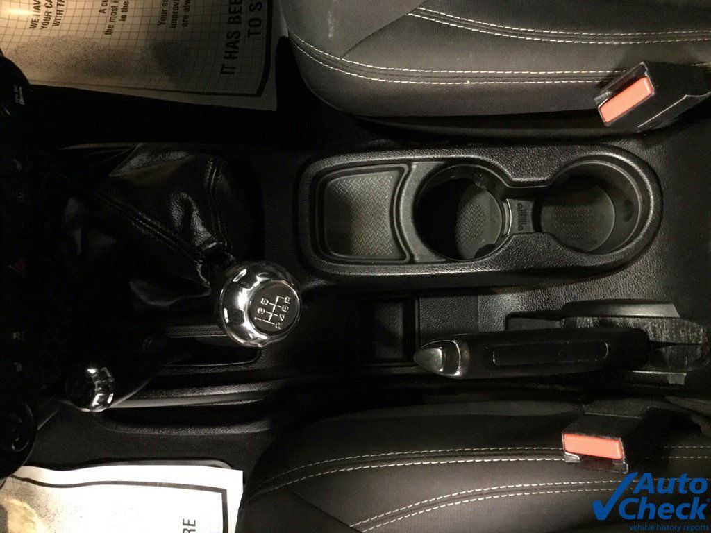 Used 2014 Jeep Wrangler Sahara w/ Dual Top Group AWD/4WD image 44