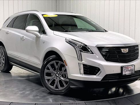 Used 2019 Cadillac XT5 Luxury w/ Sport Package AWD/4WD image 3