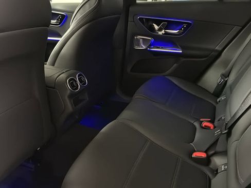 New 2026 Mercedes-Benz GLC 300 4MATIC image 29