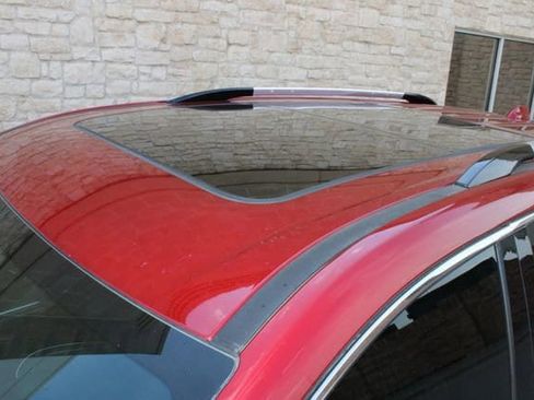 Used 2025 GMC Acadia Denali w/ Super Cruise Package image 4