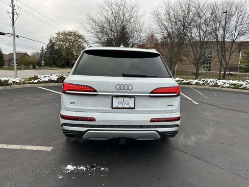 Used 2025 Audi Q7 3.0T Premium Plus w/ Premium Plus Package AWD/4WD image 6