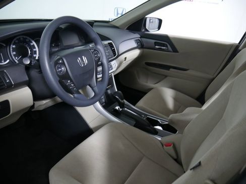 Used 2013 Honda Accord LX image 15