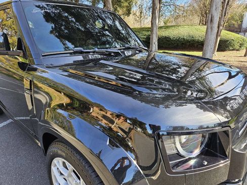 Used 2024 Land Rover Defender 110 V8 image 85