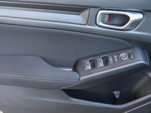 Certified 2023 Honda Civic Sport image 24
