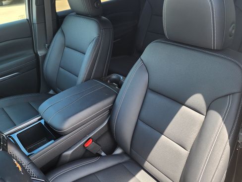 Used 2026 Chevrolet Traverse LT w/ Sun and Wheel Package AWD/4WD image 18