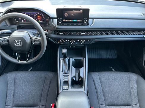 Used 2023 Honda Accord EX image 14