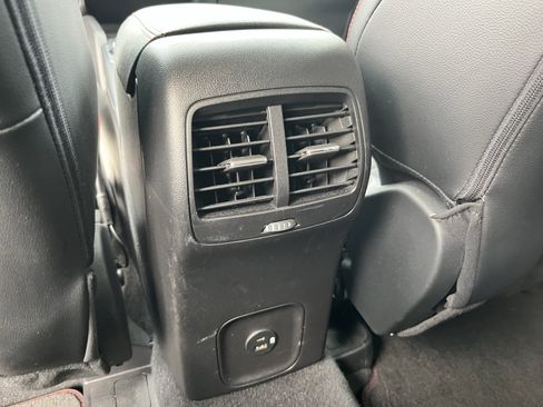 Used 2021 Ford Escape SEL w/ SEL Stealth AWD Package image 16