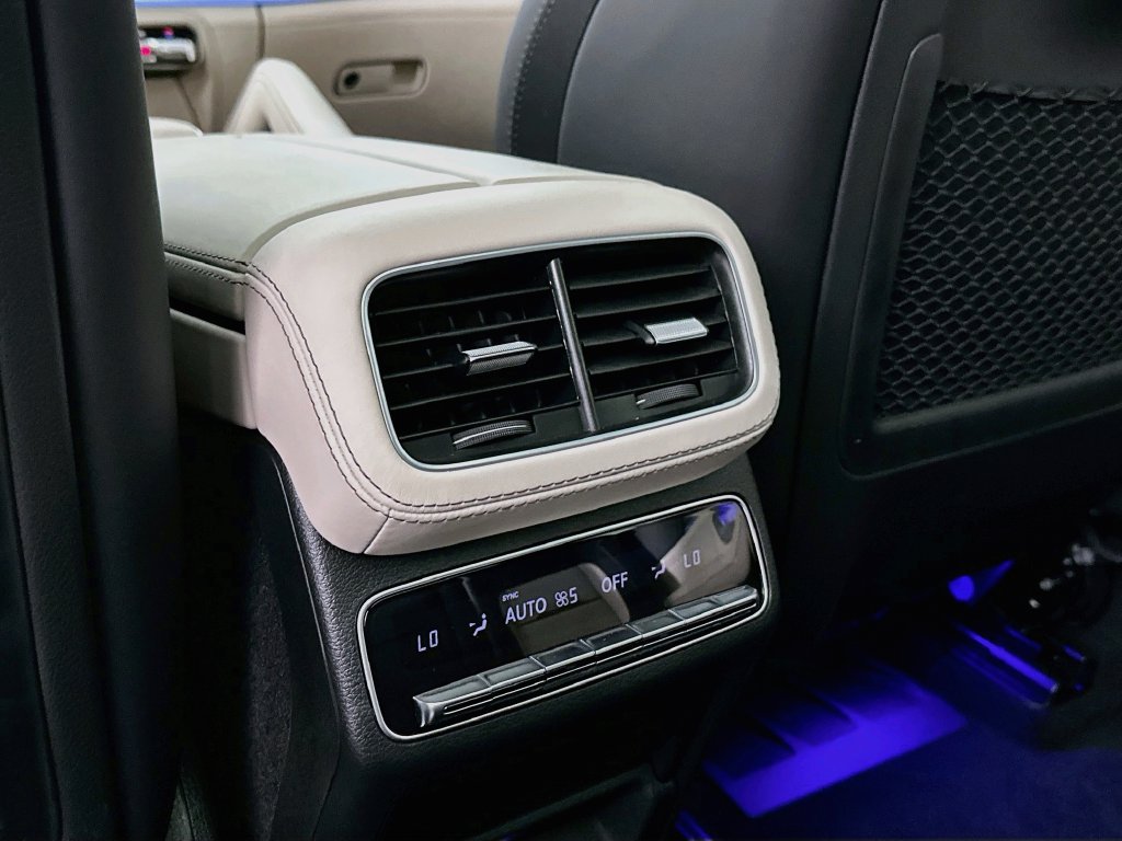 Certified 2024 Mercedes-Benz GLS 63 AMG 4MATIC image 26