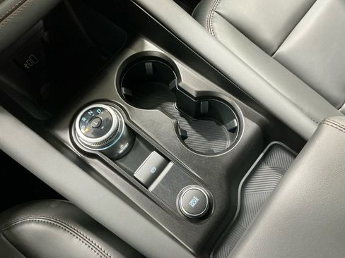 New 2026 Ford Explorer Active w/ Active Comfort Package image 15