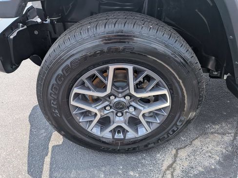 Certified 2025 Jeep Wrangler Unlimited Sahara AWD/4WD image 9