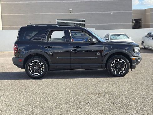 Used 2023 Ford Bronco Sport Outer Banks w/ Tech Package AWD/4WD image 6