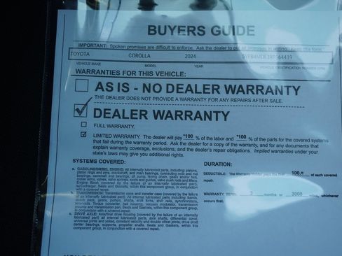 Used 2024 Toyota Corolla LE image 31