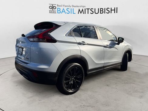 Used 2024 Mitsubishi Eclipse Cross LE image 5