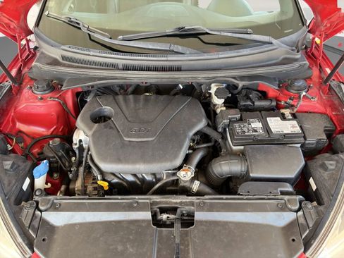 Used 2016 Hyundai Veloster w/ Option Group 02 image 20