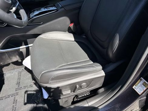 Used 2024 Hyundai Tucson Limited image 15