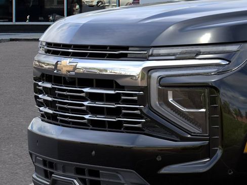 New 2026 Chevrolet Tahoe Premier w/ Sun And Tow Package AWD/4WD image 13