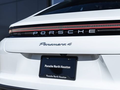Certified 2026 Porsche Panamera 4 AWD/4WD image 15