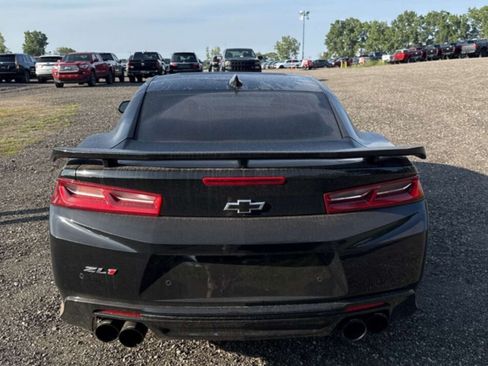 Used 2018 Chevrolet Camaro ZL1 RWD image 8
