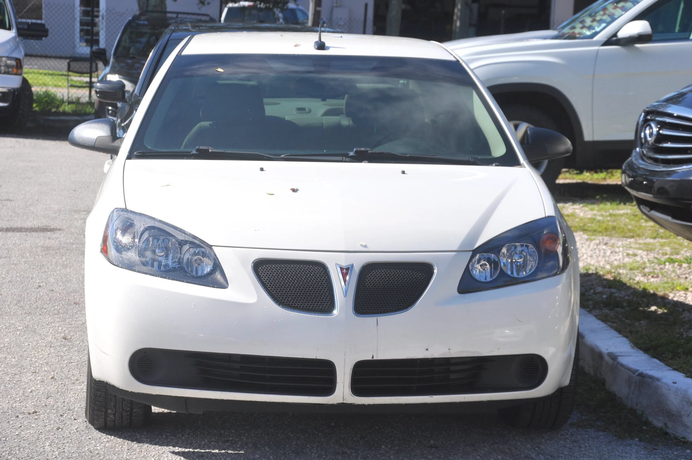 Used 2008 Pontiac G6 Value Leader FWD image 2