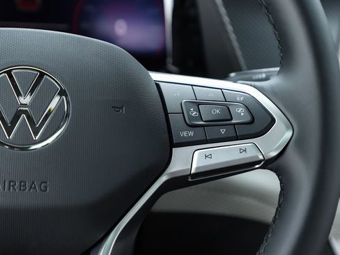 New 2026 Volkswagen Atlas Cross Sport SEL Premium R-Line image 21