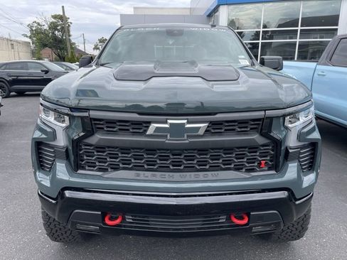 New 2025 Chevrolet Silverado 1500 LT Trail Boss w/ Convenience Package II image 2