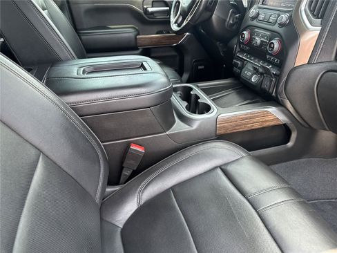 Used 2022 Chevrolet Silverado 2500 High Country AWD/4WD image 36