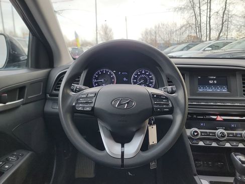 Used 2020 Hyundai Elantra SE w/ Cargo Package (C1) image 14