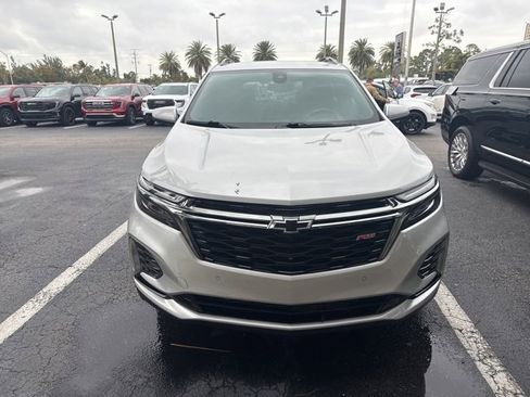 Certified 2022 Chevrolet Equinox RS w/ RS Leather Package image 2