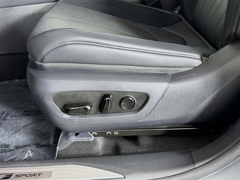 Used 2024 Lexus RX 500h F Sport image 22