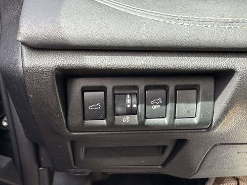 Certified 2023 Subaru Outback Onyx Edition XT image 28