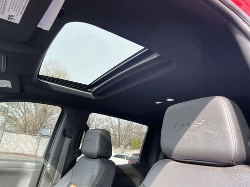 Used 2022 GMC Sierra 1500 AT4 w/ AT4 Premium Package image 21