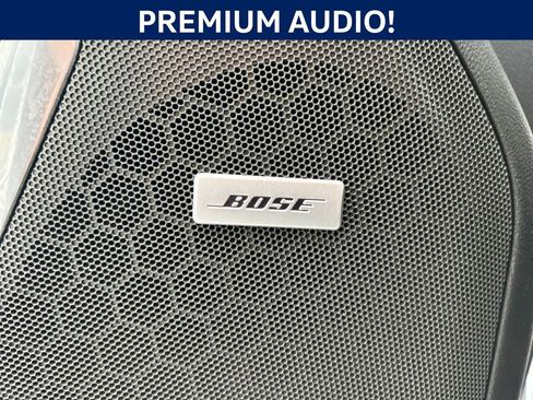 Used 2021 Chevrolet Suburban Premier RWD image 35