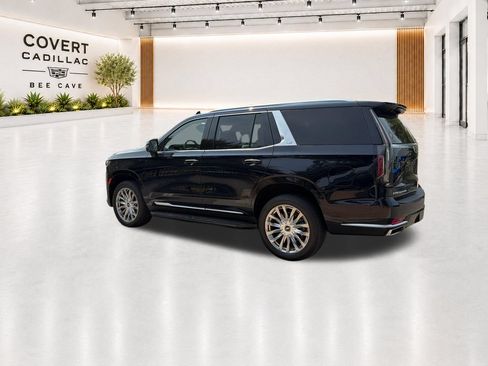 Used 2023 Cadillac Escalade Premium Luxury AWD/4WD image 10