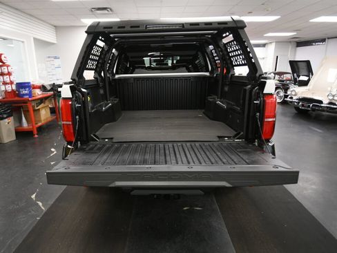 Used 2026 Toyota Tacoma TRD Pro AWD/4WD image 24