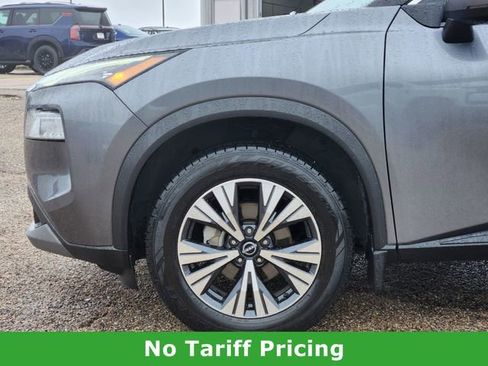 Used 2022 Nissan Rogue SV w/ SV Premium Package FWD image 7