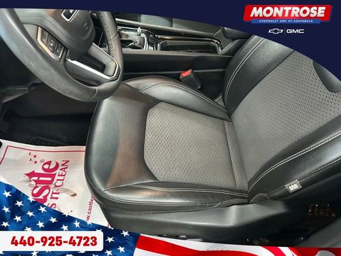 Used 2023 Jeep Compass Latitude w/ Convenience Group AWD/4WD image 19
