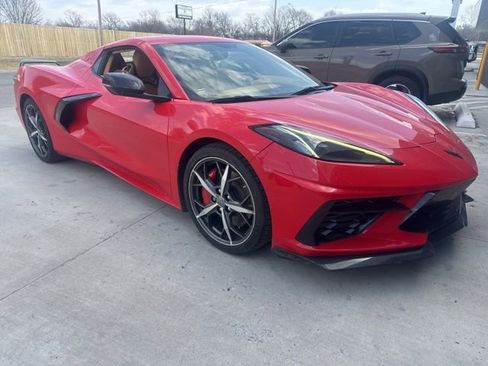 Used 2021 Chevrolet Corvette Stingray Premium Conv w/ Z51 Performance Package image 1