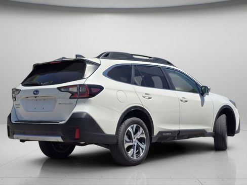 Used 2022 Subaru Outback Limited AWD/4WD image 22