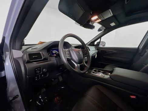 Used 2024 Honda Passport TrailSport image 15