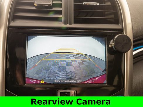 Used 2015 Chevrolet Malibu LT image 21