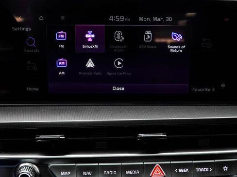 Used 2025 Kia Telluride S FWD image 29