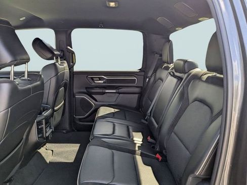 Used 2024 RAM 1500 Laramie image 10