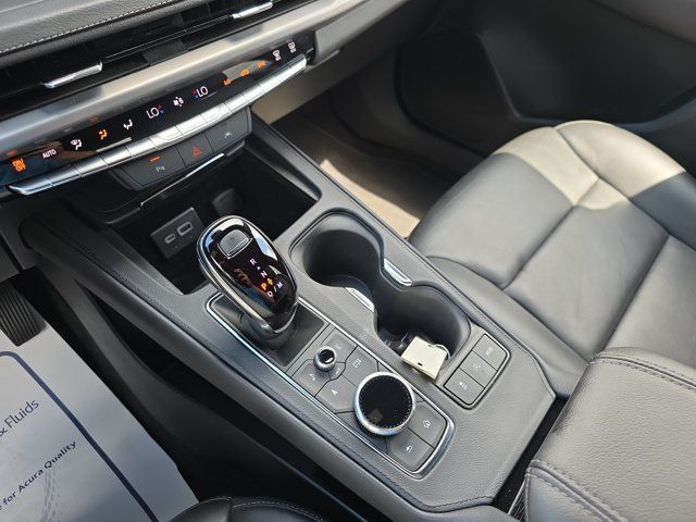 Used 2025 Cadillac XT4 Premium Luxury FWD image 25